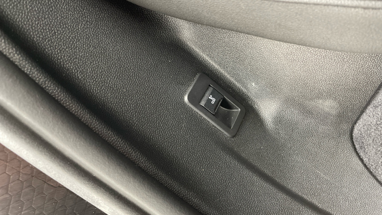 BMW iX 240kW xDrive40 M Sport 76.6kWh 5dr Auto Electric Estate